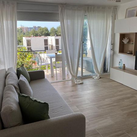 Ingrid Apartment Салоу Екстер'єр фото